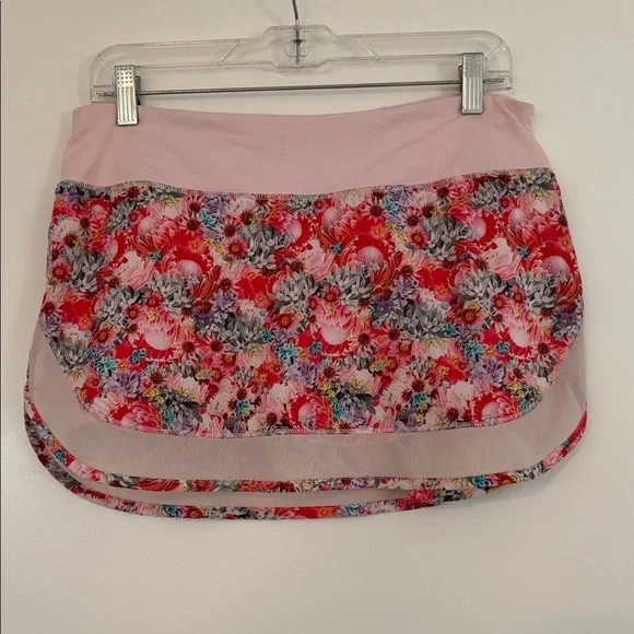 Lululemon Athletica Pink and Red Floral Skort - Picture 4 of 5